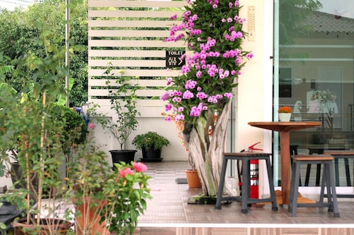 Khaohom Resort