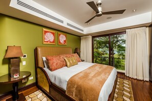 Villa Prestige, 5 chambres, vue sur l’océan | 5 chambres, coffre-fort, décor unique, ameublement unique