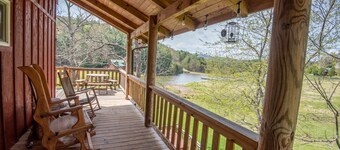 Brand New Lake Side Cabin - Utsikt - Hot Tub - River Access i närheten