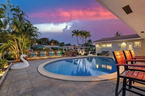 Pool - Coral Ridge Isles Beauty - Waterfront Pool Villa, BBQ (Fort Lauderdale)