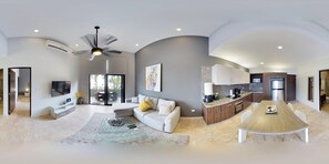 Smart TV, DVD player - 1 Bedroom * HighSpeedConnection* Downtown quite & safe-5th ave steps away (Playa del Carmen)