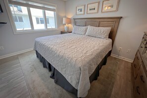 3 bedrooms, iron/ironing board, Internet, bed sheets - Oceanfront escape! Spectacular ocean views, 2 pools, tennis & elevator! (Wrightsville Beach)