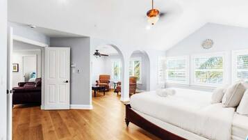 5 bedrooms, iron/ironing board, travel crib, WiFi