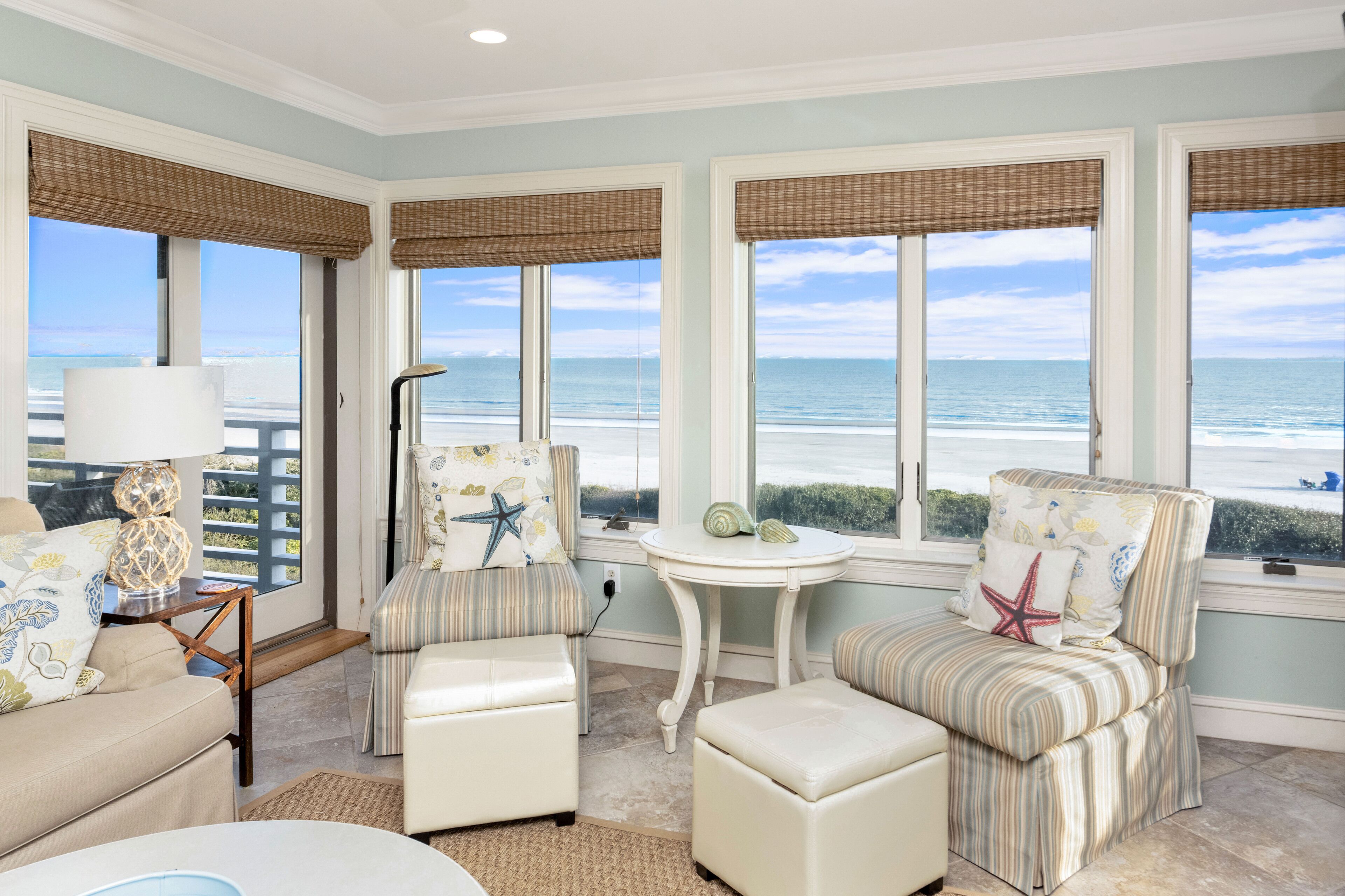 4427 Windswept: Ocean Views from Every Room, Beach Gear/Bike Credit