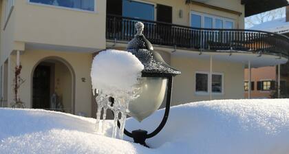 Sonnige Ferienwohnung - 2-5 Pers. - Landhaus-Villa - 1A Lage - 115 qm