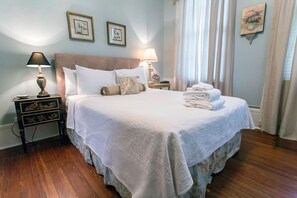 4 habitaciones, tabla de planchar con plancha y wifi gratis