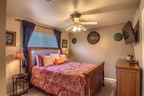 4 bedrooms, iron/ironing board, WiFi, bed sheets