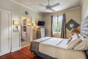 5 habitaciones, escritorio, tabla de planchar con plancha y wifi gratis 