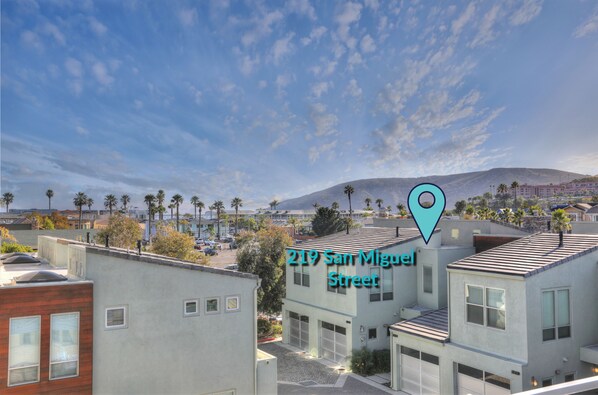 A residential area with modern buildings, including a house at 219 San Miguel Street. - Updated 2 bed/2bath Downtown Avila Beach (Avila Beach)