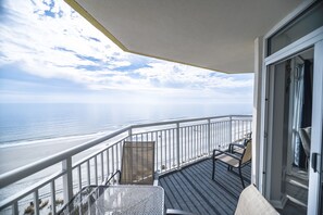 Private Oceanfront Balcony