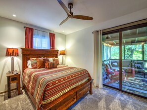 2 slaapkamers, een strijkplank/strijkijzer, gratis wifi, beddengoed