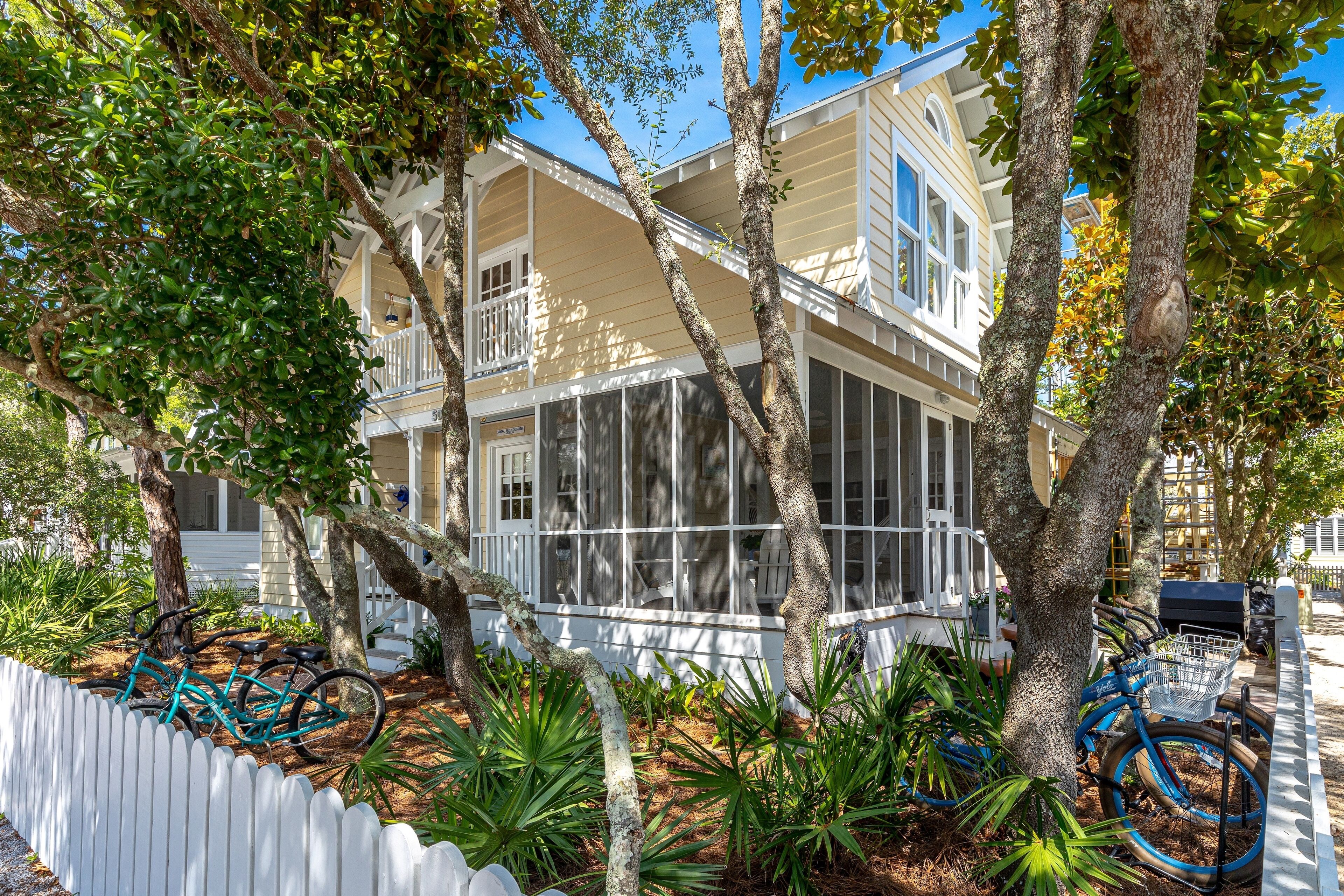 Seaside "Carey Cottage" | 3 BR | Sleeps 8 | HUGE Primary Retreat!