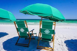 On the beach - Great Views + Fun Activities! Sunset Condo – Islander 318 (Destin)