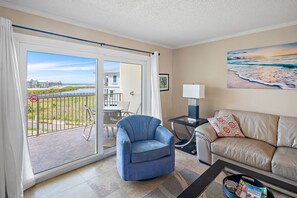 TV, DVD player - Great Views + Fun Activities! Sunset Condo – Islander 318 (Destin)