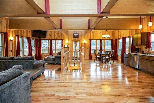 Smart TV, fireplace, DVD player