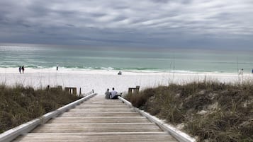Beach nearby, sun-loungers