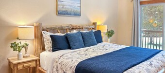 Great McCall Location w/ Hot Tub & Large Yard