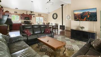 TV connectée, cheminée