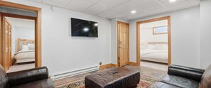2 Schlafzimmer, Bügeleisen/Bügelbrett, Internetzugang, Bettwäsche