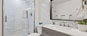 Shower, hair dryer, towels - Luxurious 2BR Ski In/Ski Out #781 on Boyneland - Sleeps 6! Fall 2025 Remodel (Boyne Falls)