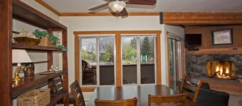 Palisades Tahoe Ski Condo # 11 -  Remodeled 2 BR, Walking Distance to Lifts & Village