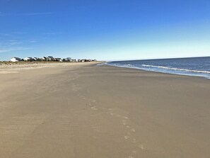 Am Strand, Liegestühle, Strandtücher