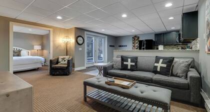 2BR Slopeside Disciples Village 691 - Amazing Ski In/Ski Out on Boyneland!