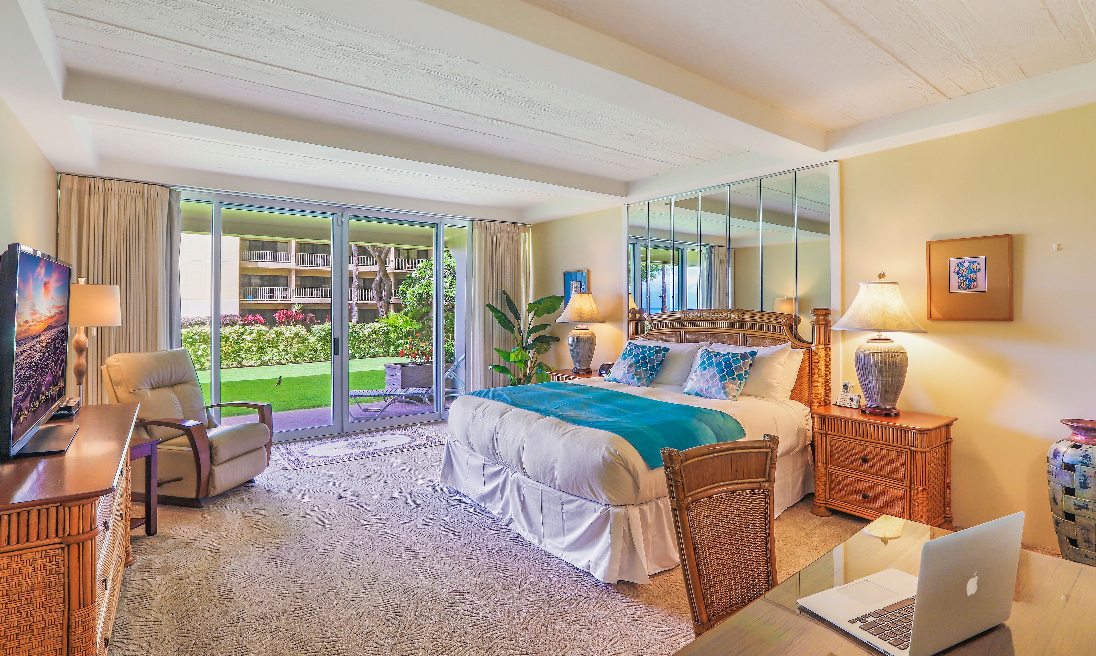 2 bedrooms, iron/ironing board, travel crib, free WiFi