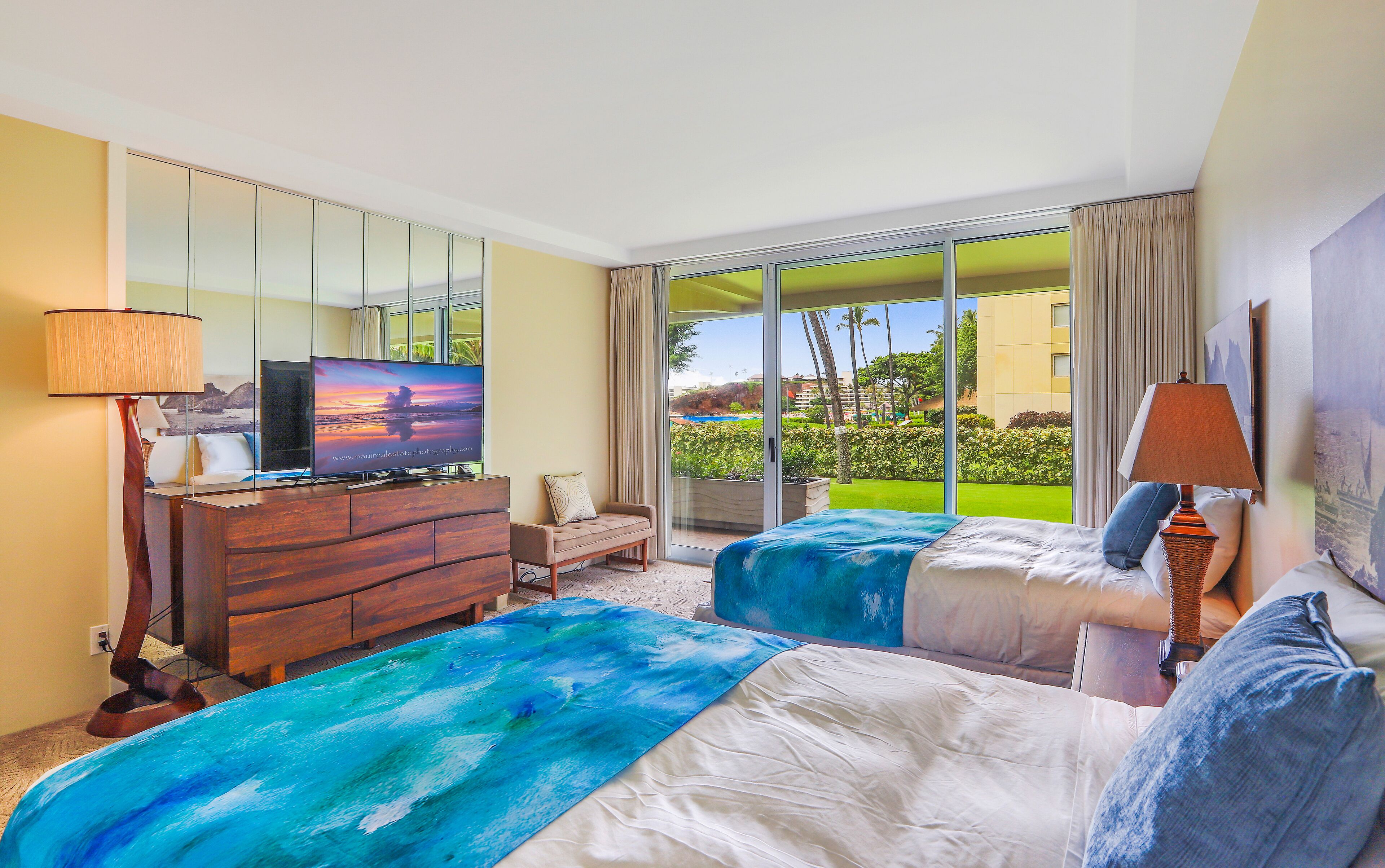 2 bedrooms, iron/ironing board, travel crib, free WiFi