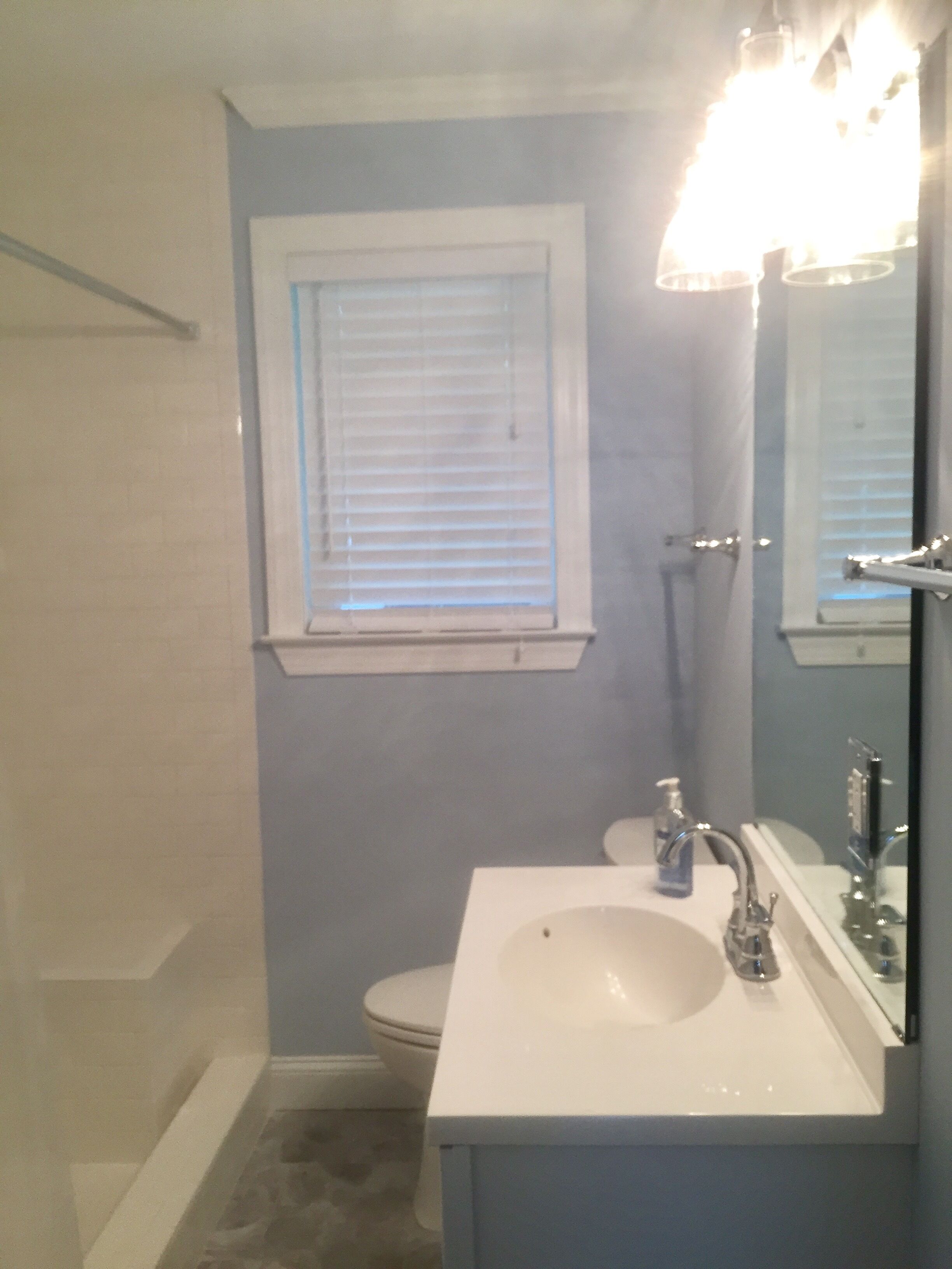 タオル、石鹸、トイレットペーパー