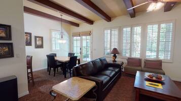 Smart TV, fireplace, DVD player