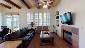 Smart TV, fireplace, DVD player