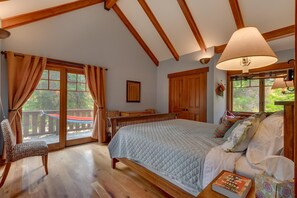 4 Schlafzimmer, Bügeleisen/Bügelbrett, WLAN, Bettwäsche