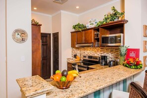 Fridge, microwave, oven, stovetop - Oceanfront Infinity Pool and Sunset Veranda (Playa Flamingo)