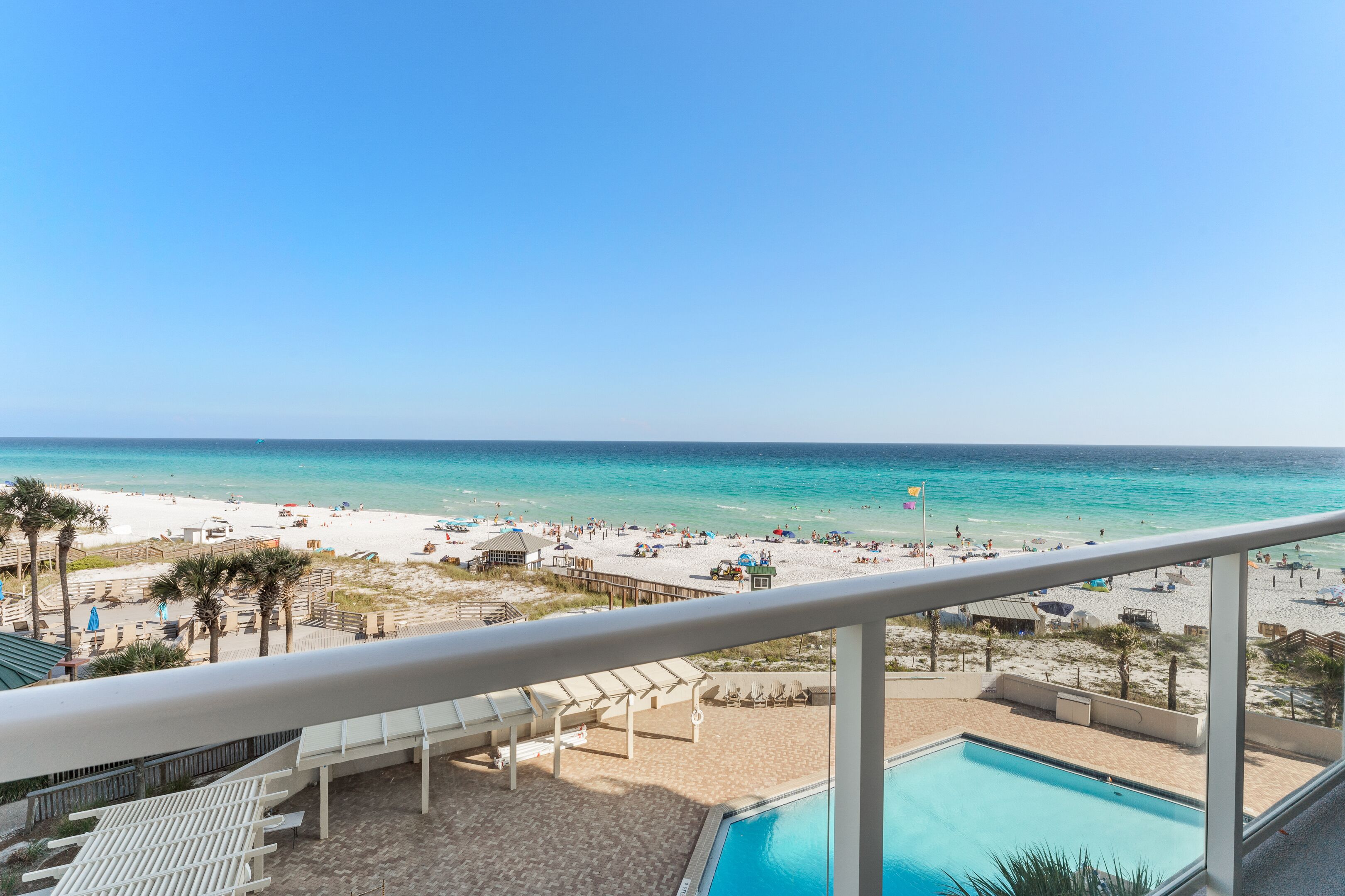 UPDATED Beachfront 1BR/1BA with Stunning Gulf Views! - Heated Pool, Gym, Tram