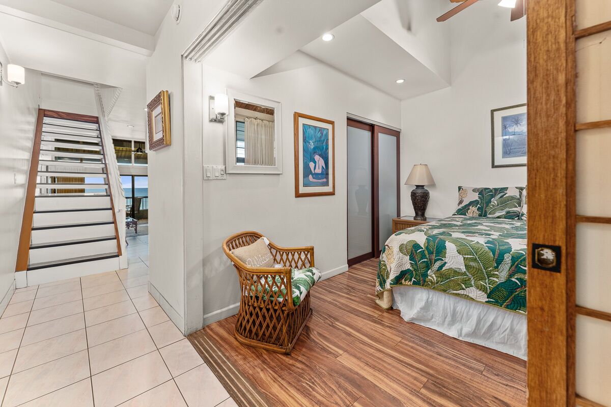 2 bedrooms, iron/ironing board, internet, bed sheets