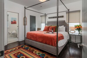 4 chambres, fer et planche à repasser, lit parapluie, Wi-Fi