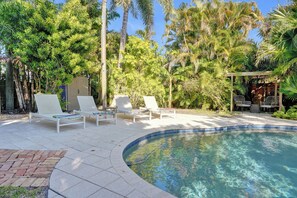 A heated pool - Tropical Gem-Private Pool! (Delray Beach)