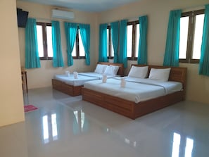 Family Quadruple Room | 折叠床/加床（额外收费）、免费 WiFi