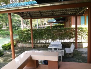 3-Bedroom Bungalow | Terrace/patio - Phuaob Namsai Country Resort (Nakhon Nayok)