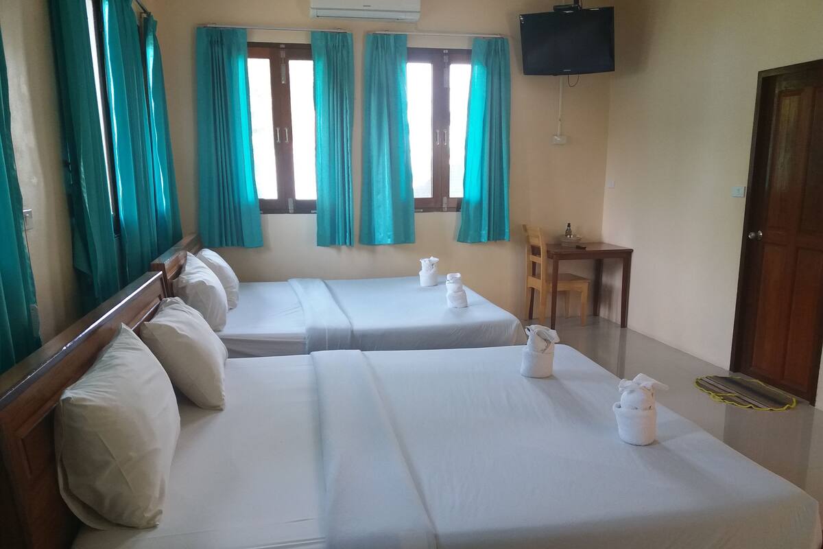 Family Quadruple Room | Tempat tidur lipat/tambahan dan Wi-Fi gratis