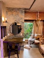 디자인 스위트 | 2 개의 침실, 고급 침구, 객실 내 금고, 암막 커튼