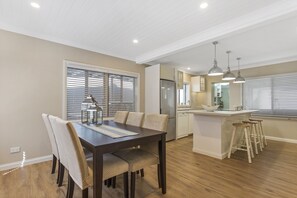 Huis, 3 slaapkamers | Dineren in de kamer