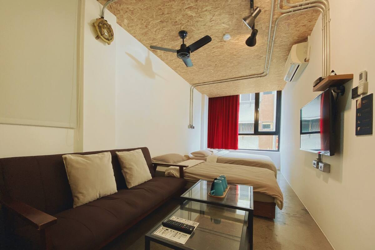 Desk, blackout curtains, free WiFi, bed sheets