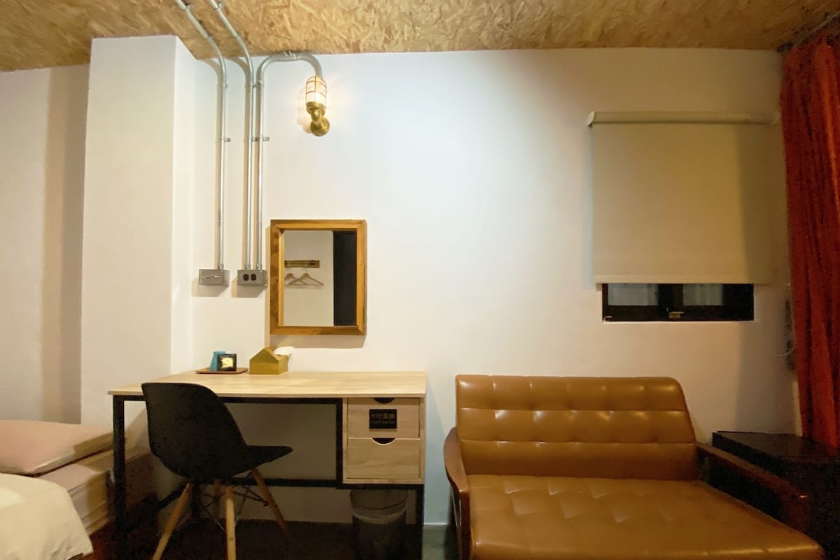 Basic Double Room Single Use, 1 Single Bed