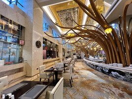 2 间餐厅，供应早餐