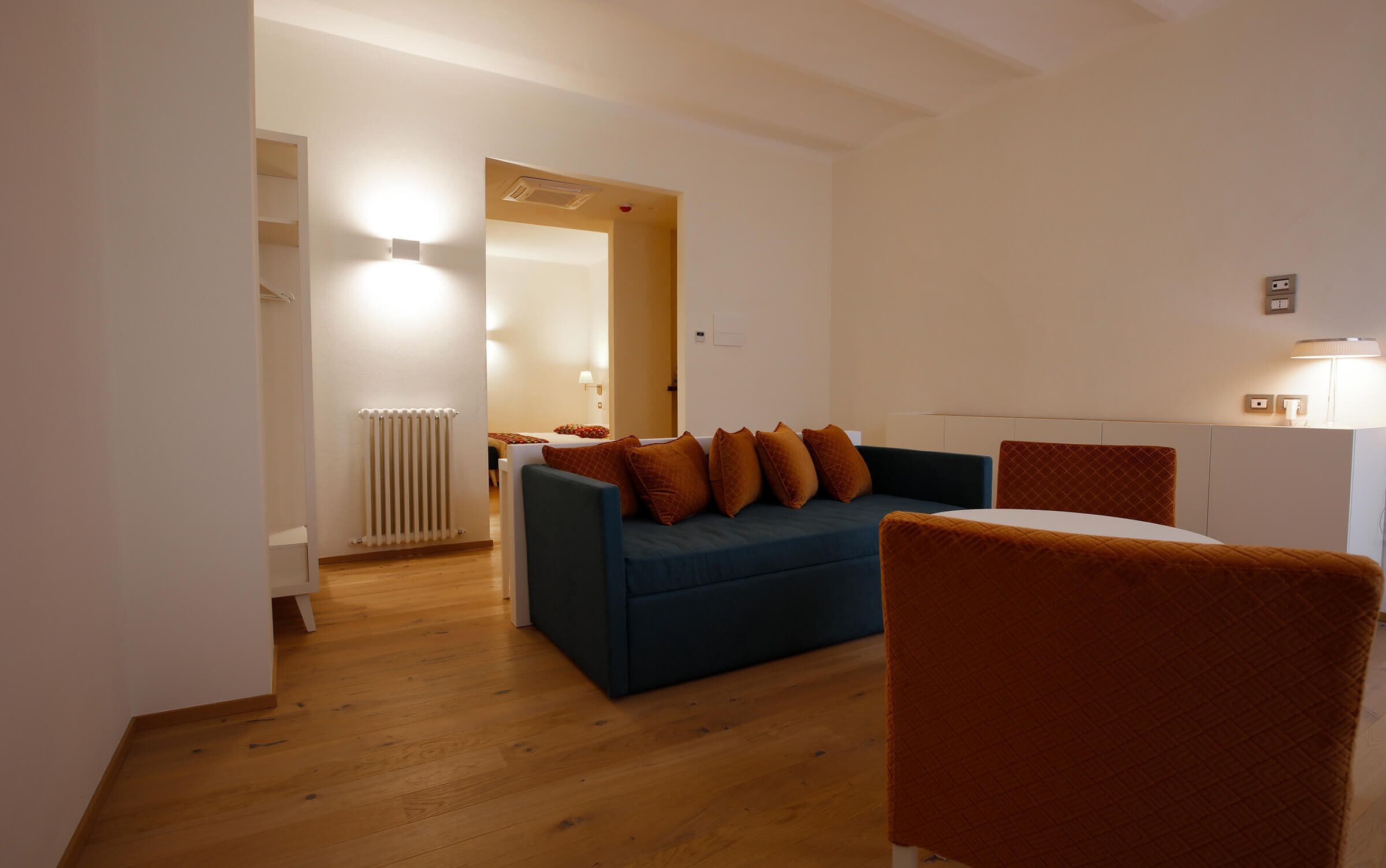 suite | living area | led tv