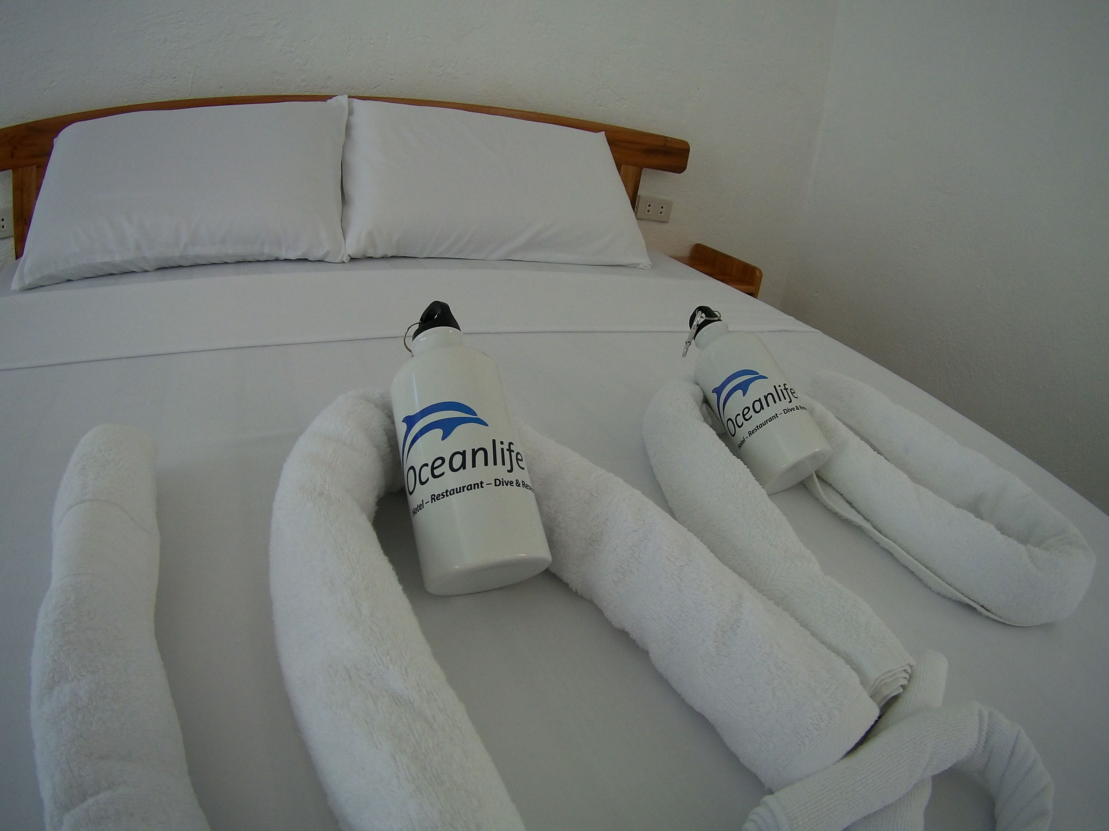 comfort bungalow, non smoking, garden view | 1 bedroom, in-room safe, desk, rollaway beds