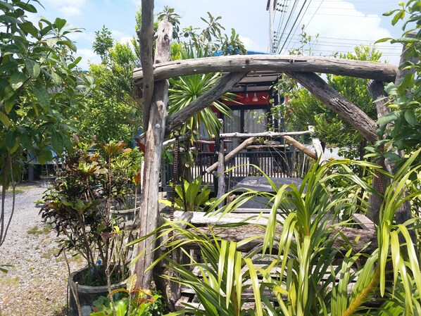 Property grounds - Nakhonyok Homestay (Nakhon Nayok)