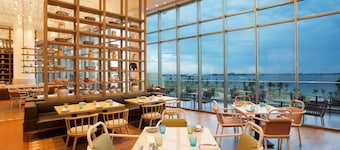 Grand Hyatt Kochi Bolgatty